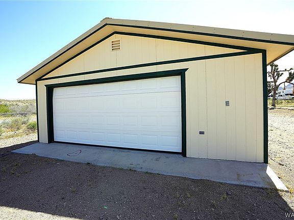 3rd image of 16949 N Knoll Drive