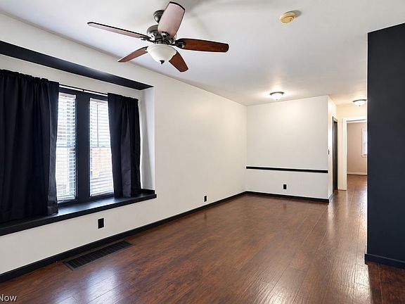 4th image of 3405 Montclair Ave