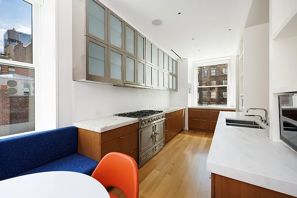 Sold by Brown Harris Stevens | media 22