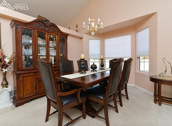 5th image of 5484 Mountain Garland Dr