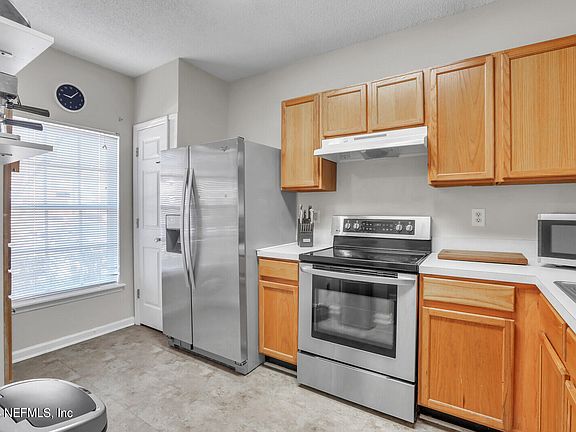 4th image of 12311 KENSINGTON LAKES Drive #1803