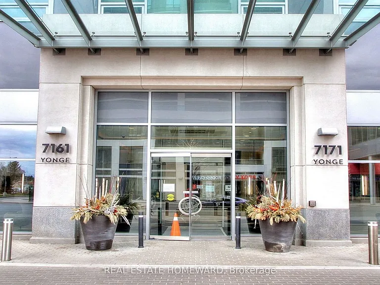 7161 Yonge St #2430 — Photo 27