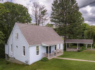 3627 Summerlee Rd, Oak Hill, WV 25901