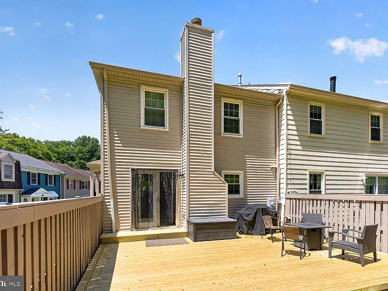 7331 Rolling Oak Ln — Photo 27