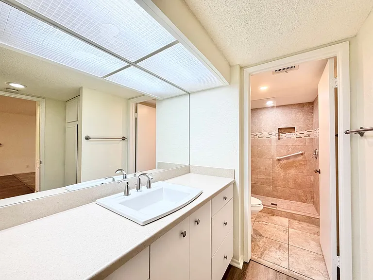 1050 E Ramon Rd #119 — Photo 11