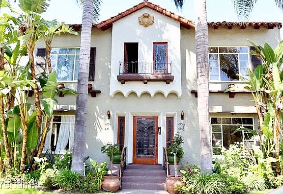 2nd image of 427 1/2 N Sierra Bonita Ave