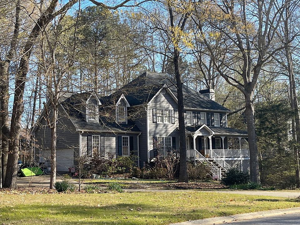 1st image of 422 Cotton Mill Dr