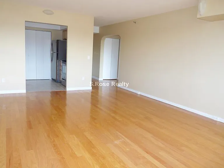 1731 Beacon St #514 — Photo 12