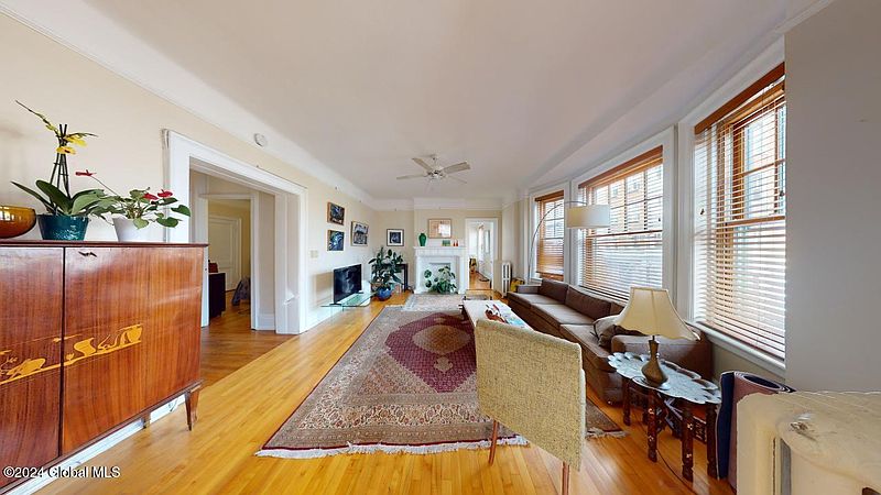 3rd image of 352 State Street #2A