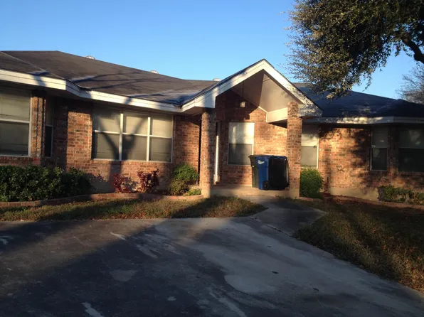 1301 Fieldcrest, New Braunfels, TX 78130