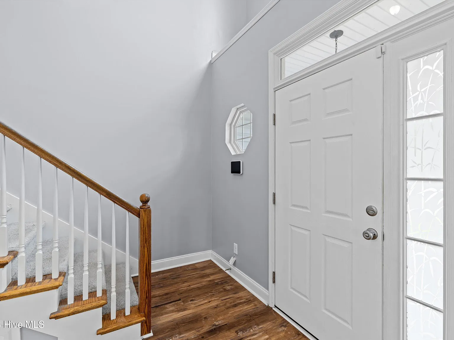 4 bed, 3.5 bath, 2824 sqft, $2,475 — Photo 2