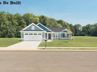5721 Quarry Lake Dr SE, Canton, OH 44730