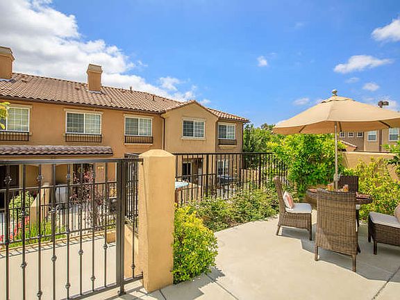 5th image of 342 E Hilltop Way