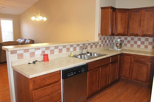 2nd image of 8059 Ellisville Ln