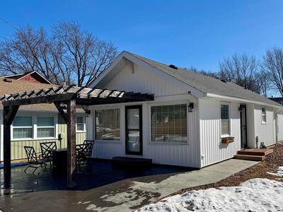 120 Mars Hill Dr, Clear Lake, IA, 50428