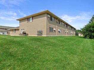 1935 Lafayette St APT 2, Janesville, WI 53546