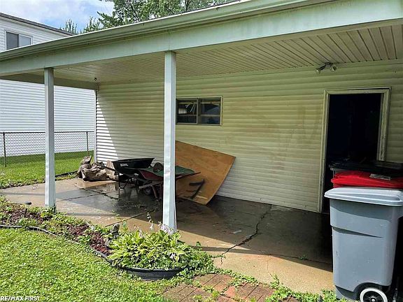 4th image of 19510 Opal St