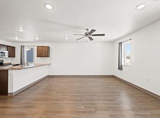 2675 War Eagle St #B, North Pole, AK 99705