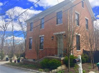 4 Iron Forge Rd, Warwick, NY 10990