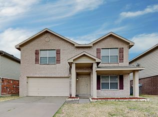 9725 Polk Ave, Fort Worth, TX 76177