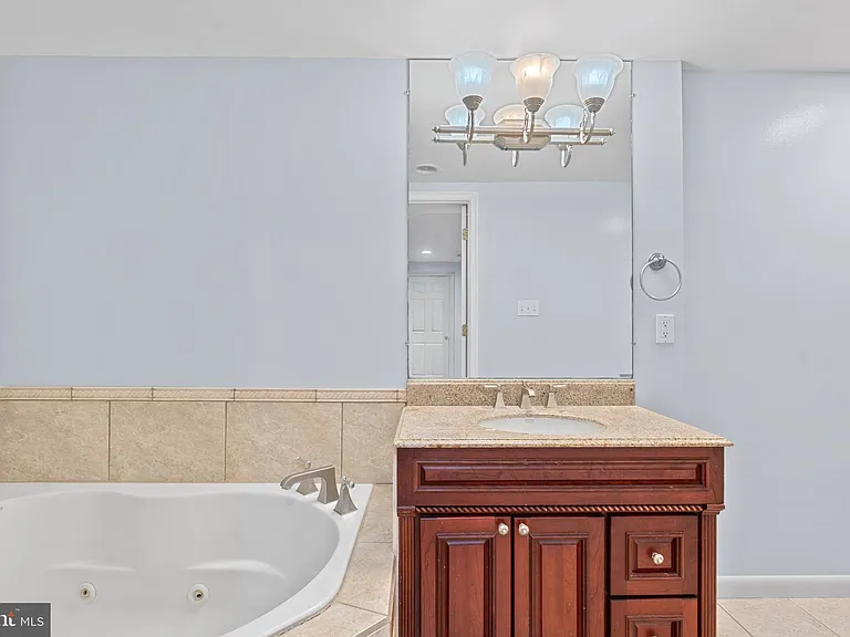 5937 Avon Dr — Photo 14