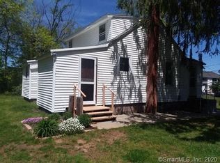 1163 Ridgewood Rd, Middletown, CT 06457