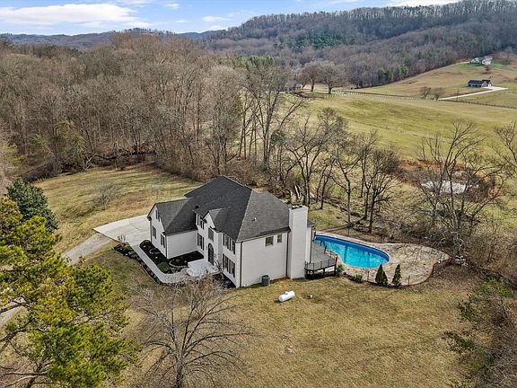 4th image of 8336 Martin Mill Pike