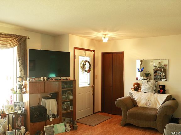2nd image of 304 Rosher Street