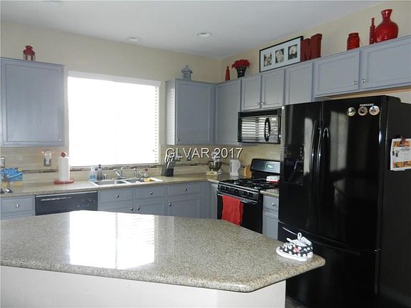 Kitchen and Center Island