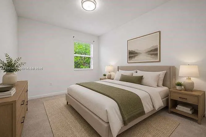 1020 SE 26th Ter — Photo 18