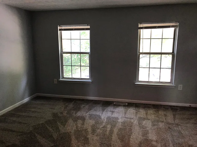 253 Waterford Ln — Photo 15