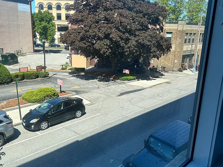 22 Park St #16 — Photo 15