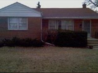 1328 S 6th Ave, Des Plaines, IL 60018