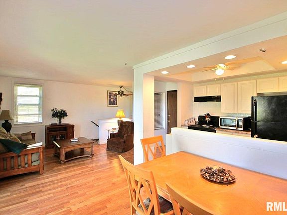 5th image of 3215 W Willow Knolls Dr APT D72