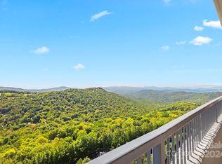 303 Sugar Top Dr UNIT 2820, Sugar Mountain, NC 28604