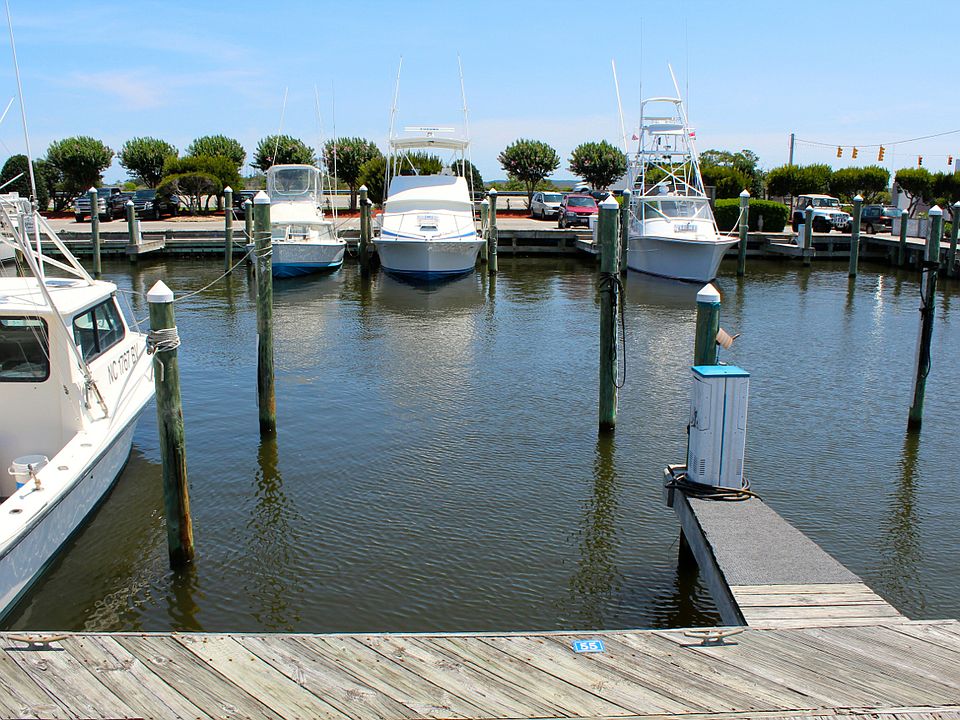 1st image of 55 Yacht Club #Slip 55
