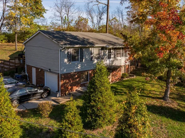 18 1/2 Mulligan Rd, Athens, OH 45701