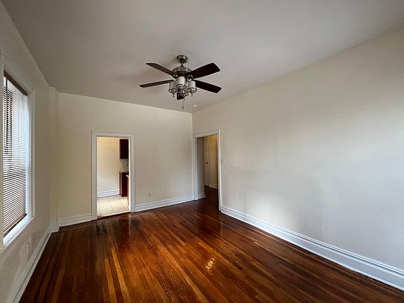 2nd image of 2803 Kennedy Blvd #A12
