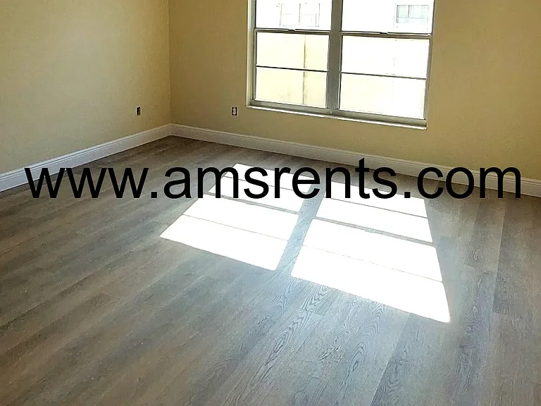 1080 Hali Ridge Ct — Photo 11