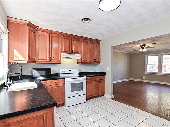 5th image of 9455 Hickory St #1B