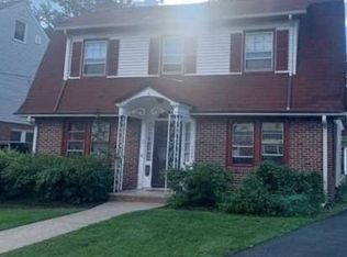 1248 Beaumont Ave, Teaneck, NJ 07666
