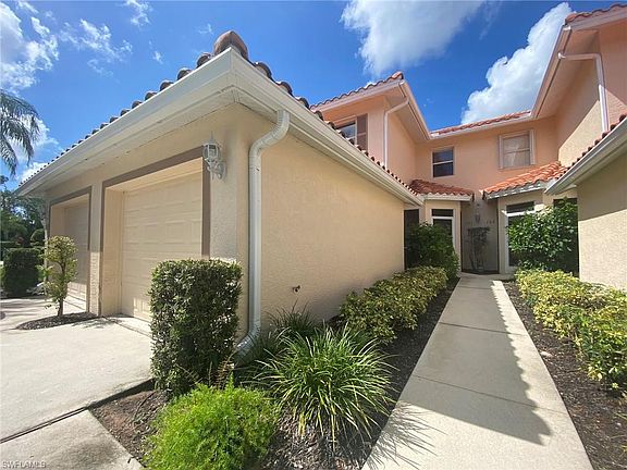 2nd image of 455 Robin Hood Cir