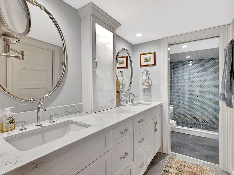 16910 Bay St E #E503 — Photo 11