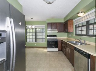 7525 Tauromee Ave, Kansas City, KS 66112