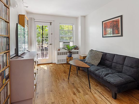 5th image of 500 Grand Ave APT 2A