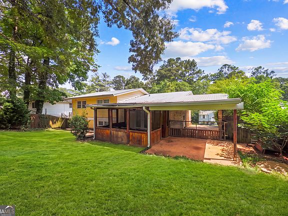 3rd image of 2510 Brentwood Ct