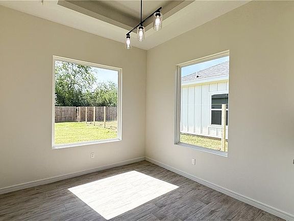 3rd image of 10125 Espada Dr