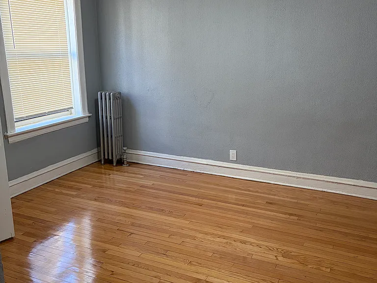 7935 S Woodlawn Ave #1 — Photo 9