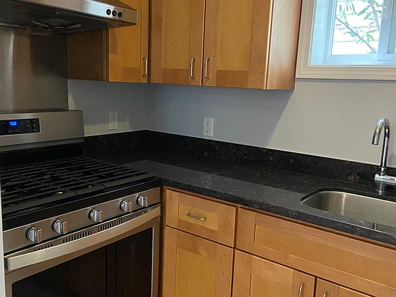 2nd image of 155 Hampshire Ave