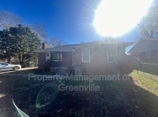 21 Bagwell Cir, Greenville, SC 29605